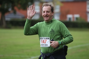SM20241006RolysRun09120010
